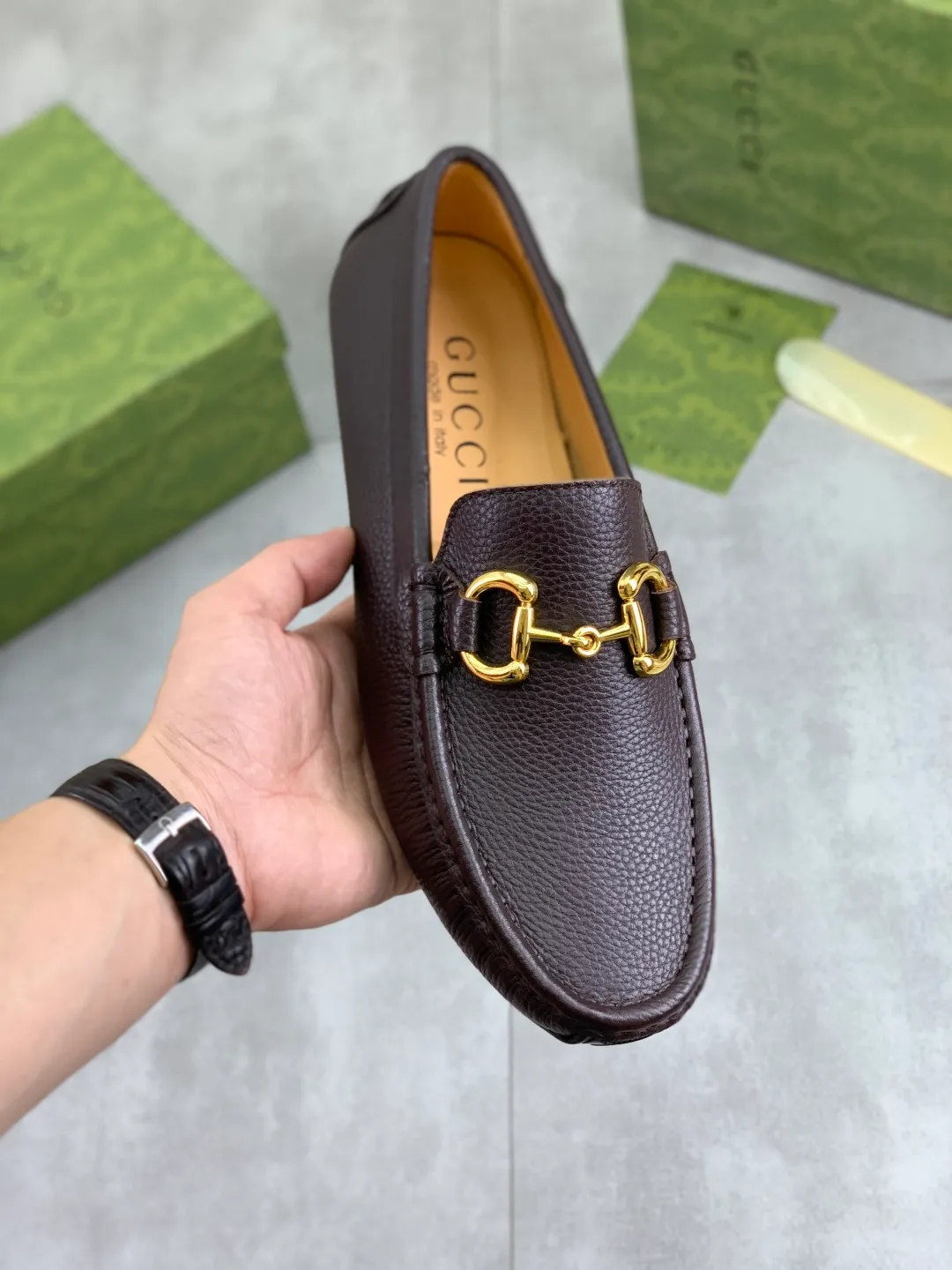 Men's men's shoes💰P360💰[New style]🆘[GUCCI] New classic beanie shoes; Hong Kong original top quality, exquisite craftsmanship, top quality💪🏼High-end boutique men's beanie shoes, British fashion style 🎈The upper is made of Italian imported calfskin🔥, comfortable and breathable, fully imported soft pigskin lining, lazy slip-on Loaf style This fabric is made of 🇮🇹🎈, which is suitable for drivers to drive, and the original non-slip and wear-resistant rubber outsole 🎈Number of codes: 38-45 Multi-color 🉑️ to choose from